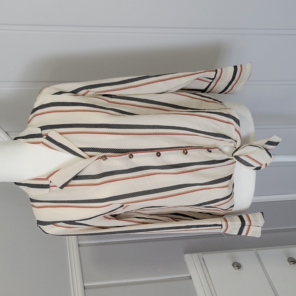 NWOT Monteau Striped Button Down Tie Front Top